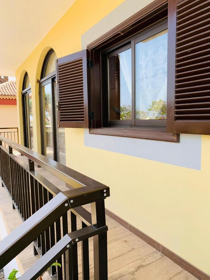 Vivienda Vacacional Tinizara Arona  Esterno foto